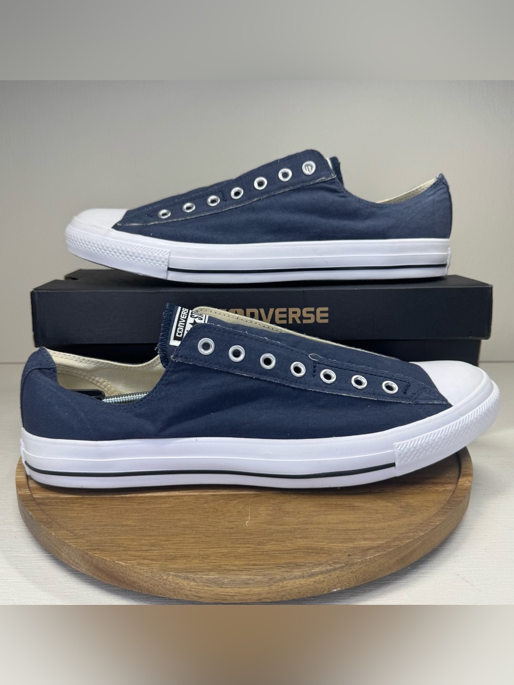 NEW IN BOX Converse Shoes Slip Ons No Laces Navy Blue 1T156 Mens Size 15